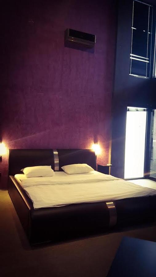 Sajmiste B&B Beo-River מראה חיצוני תמונה