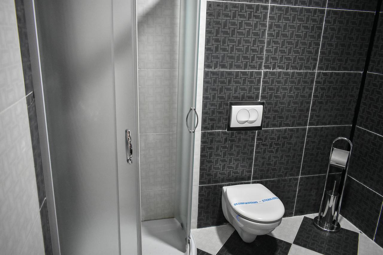 Sajmiste B&B Beo-River מראה חיצוני תמונה